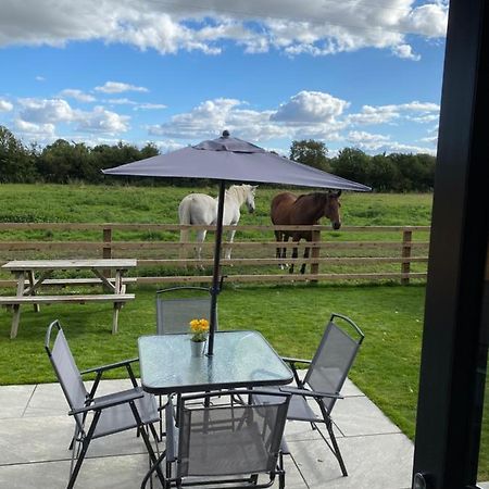 Mowbray Cottages & Glamping South Kilvington Buitenkant foto